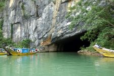 From Phong Nha National Park to Hue 2 Days / 1 Night