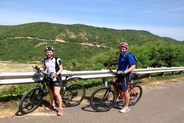 Biking Center Vietnam Tour 7 Days / 6 Nights