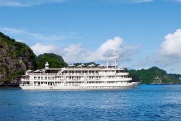 Au Co Cruise on Halong Bay 3 Days / 2 Nights