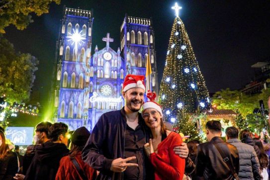 Christmas in Vietnam: Top Destinations to Celebrate in Hanoi, Da Nang & Ho Chi Minh City