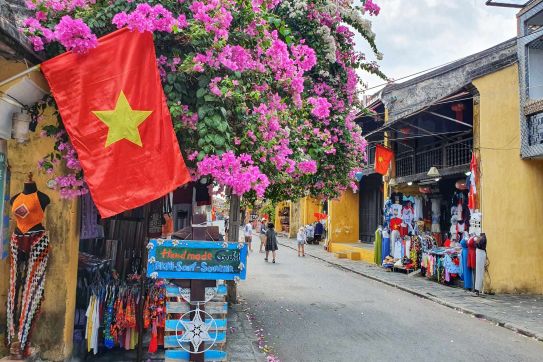 Discover the Timeless Beauty of Hoi An – A Must-Visit Destination in Vietnam
