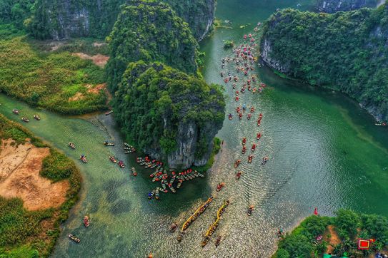 Discover the Beauty of Ninh Binh, Vietnam