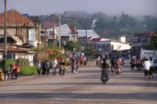 Phongsaly Loop en Profundidad