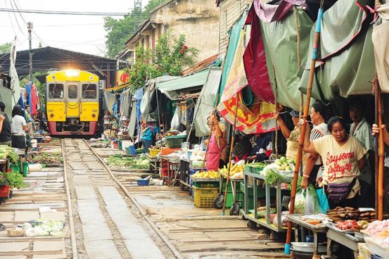 Paseo Gastronómico y Cultural por Bangrak