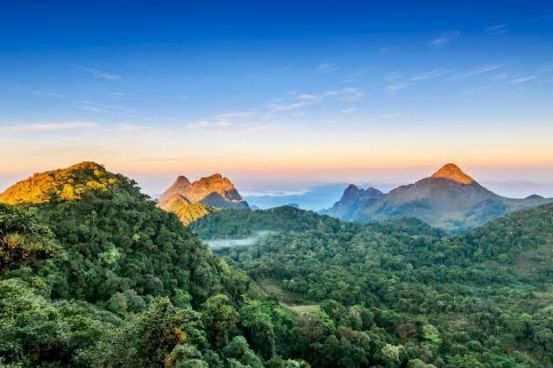 Retiro en Chiang Dao y Estilo de Vida del Pueblo Lahu