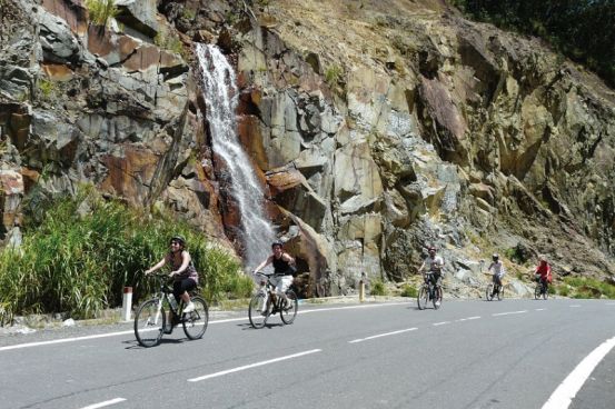 Biking The Highlands Tour 8 Days / 7 Nights