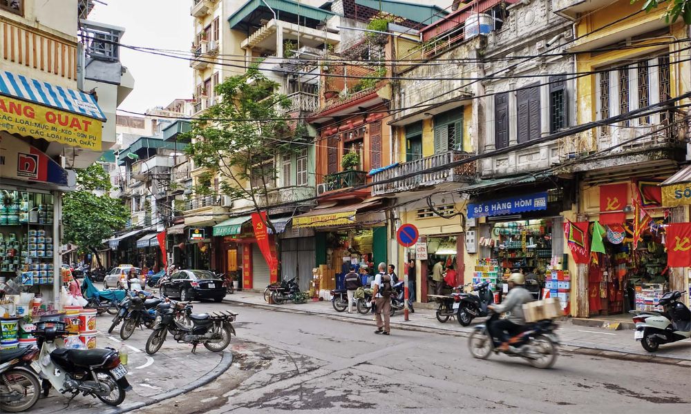 vietnam-souvenirs-guide-for-international-travelers